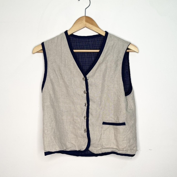 Cottagecore reversible navy & tan vest - Picture 4 of 4